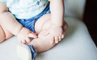 Καθαρισμός δέρματος παιδιού με ατοπική δερματίτιδα